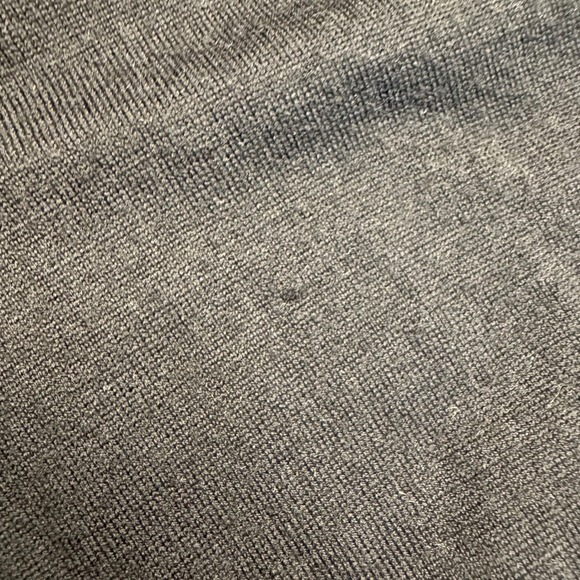 H&M Black Merino Wool V Neck Long Sleeve Sweater Women's Size L - Picture 6 of 6